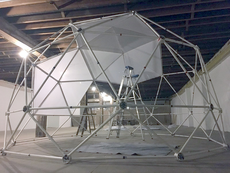 2v Silo Dome for video projection